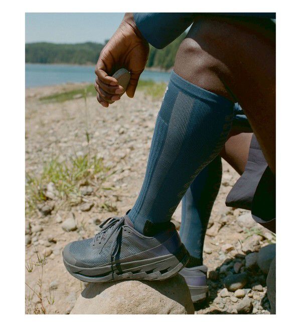 BEAMS「【別注】On &times; REI Co-op / Cloudrock Low」|スニーカー|