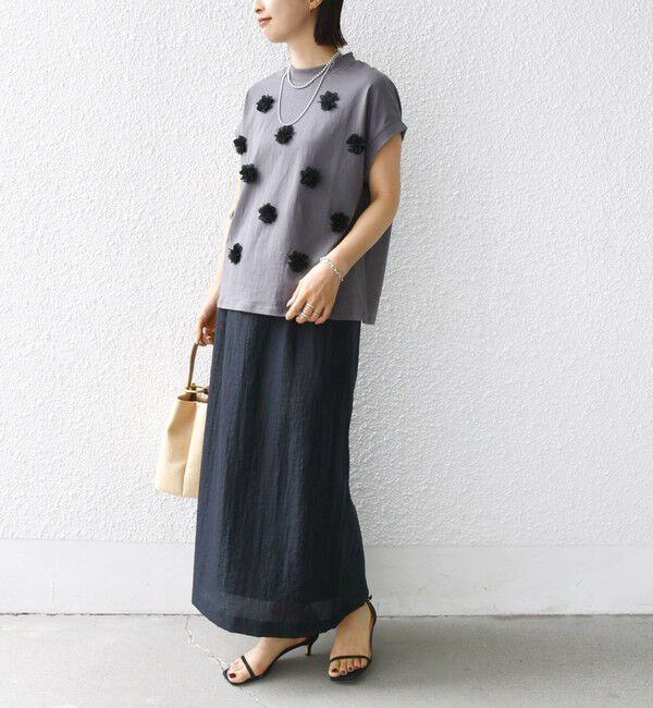 SHIPS for women「【WEB限定】フラワー モチーフ クルーネック TEE」|Tシャツ・カットソー|