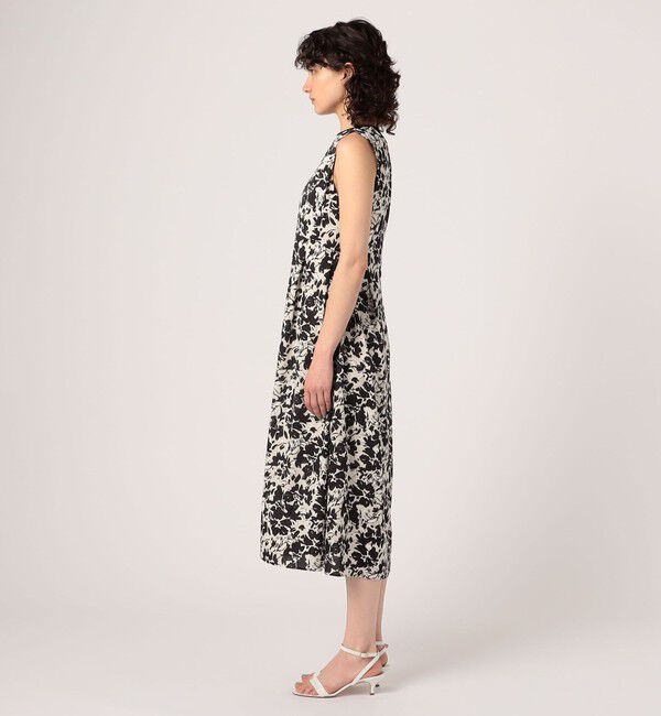 Ballsey「モノクロームフラワープリント スキッパーカラーワンピース」|ワンピース|