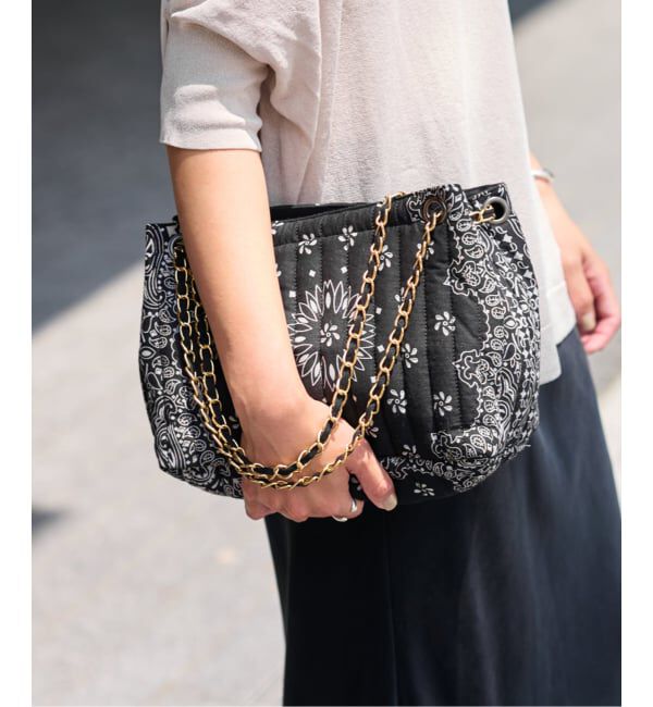 FRAMeWORK「≪追加≫MALUS/マリュス バンダナキルティングショルダーバッグ 2」|ショルダー・メッセンジャー|