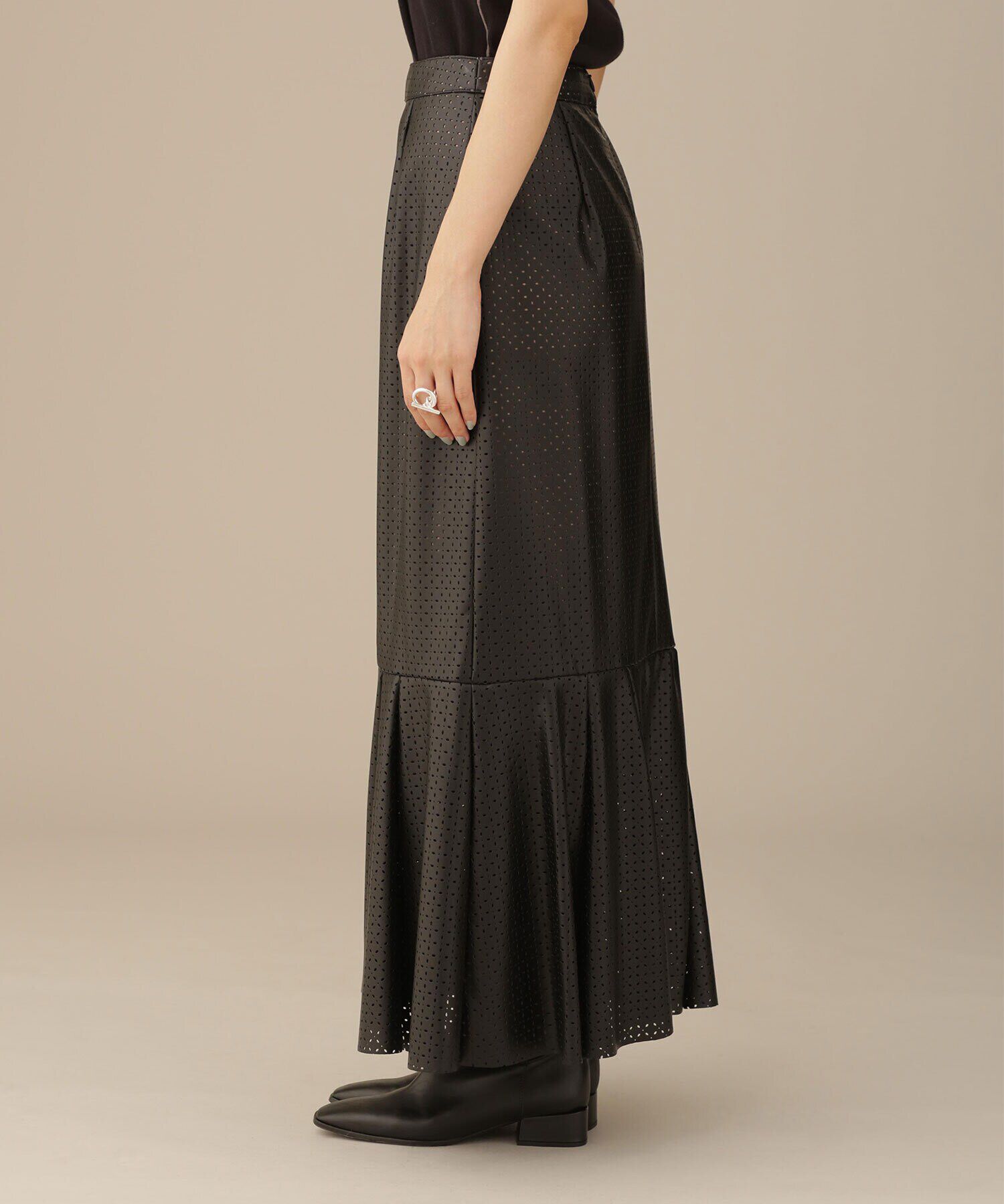 nano･universe「LB.03/パンチングレザースカート」|スカート|