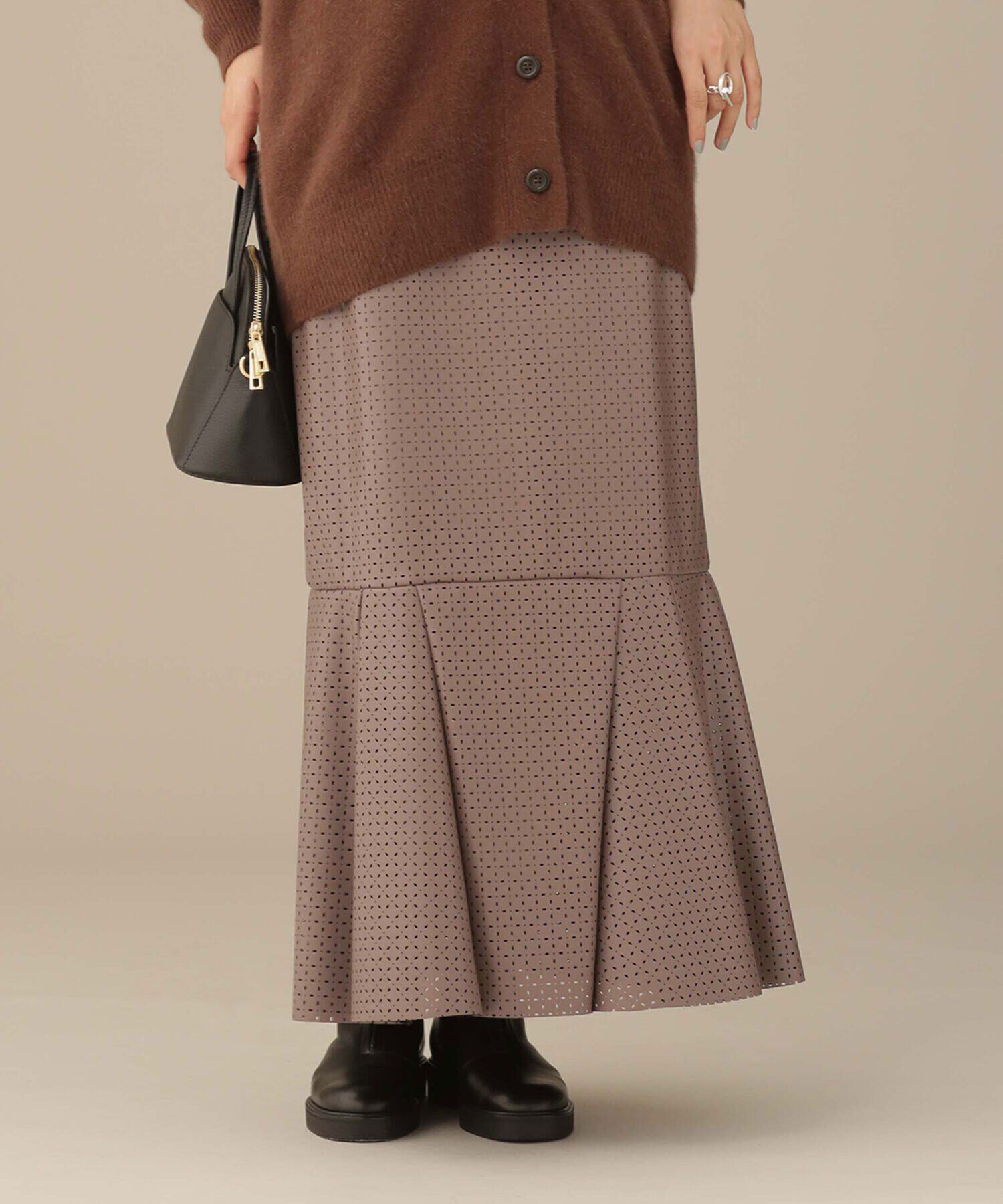 nano･universe「LB.03/パンチングレザースカート」|スカート|グレージュ3