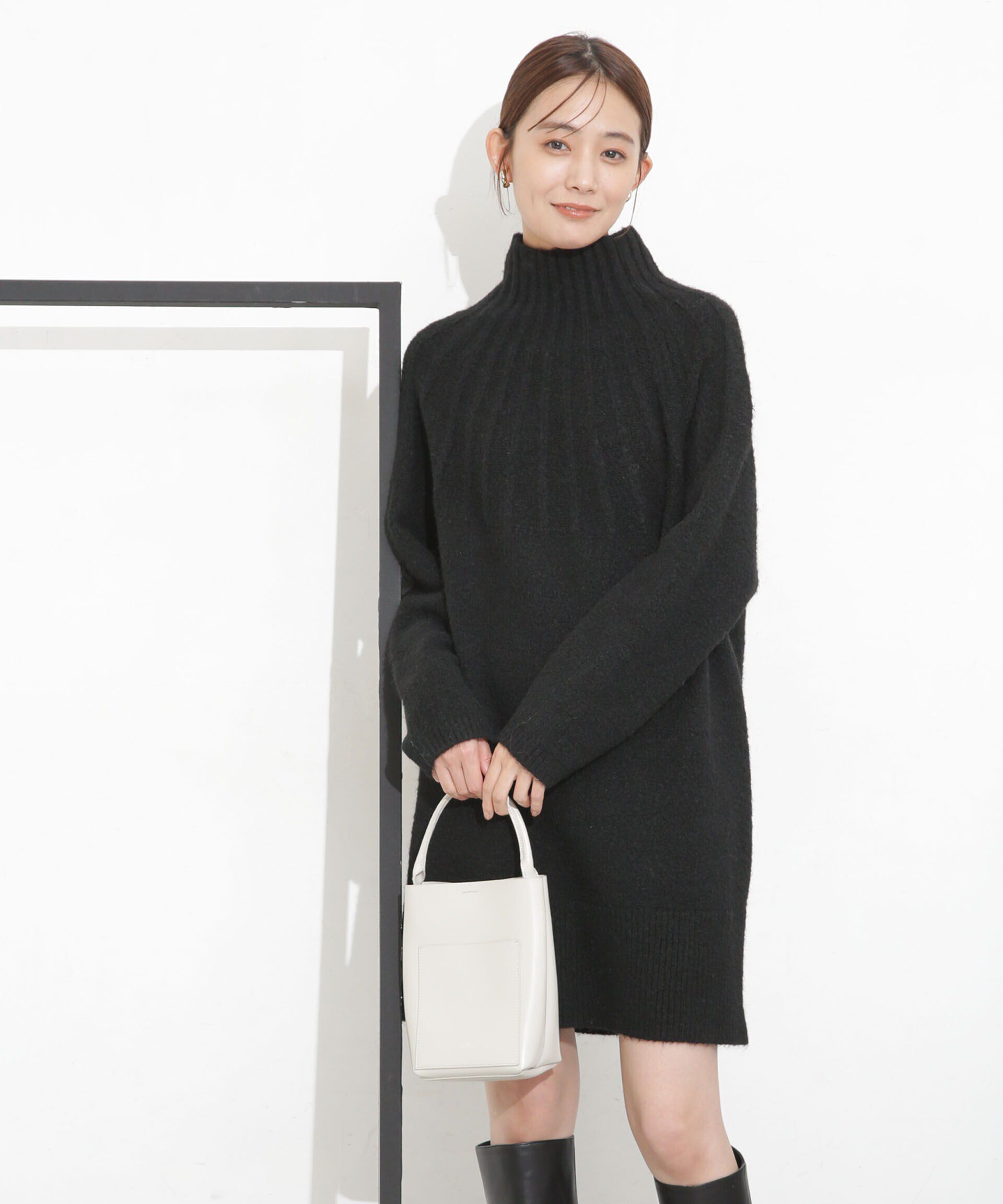 nano･universe「求心編みタートルニットワンピース」|ワンピース|