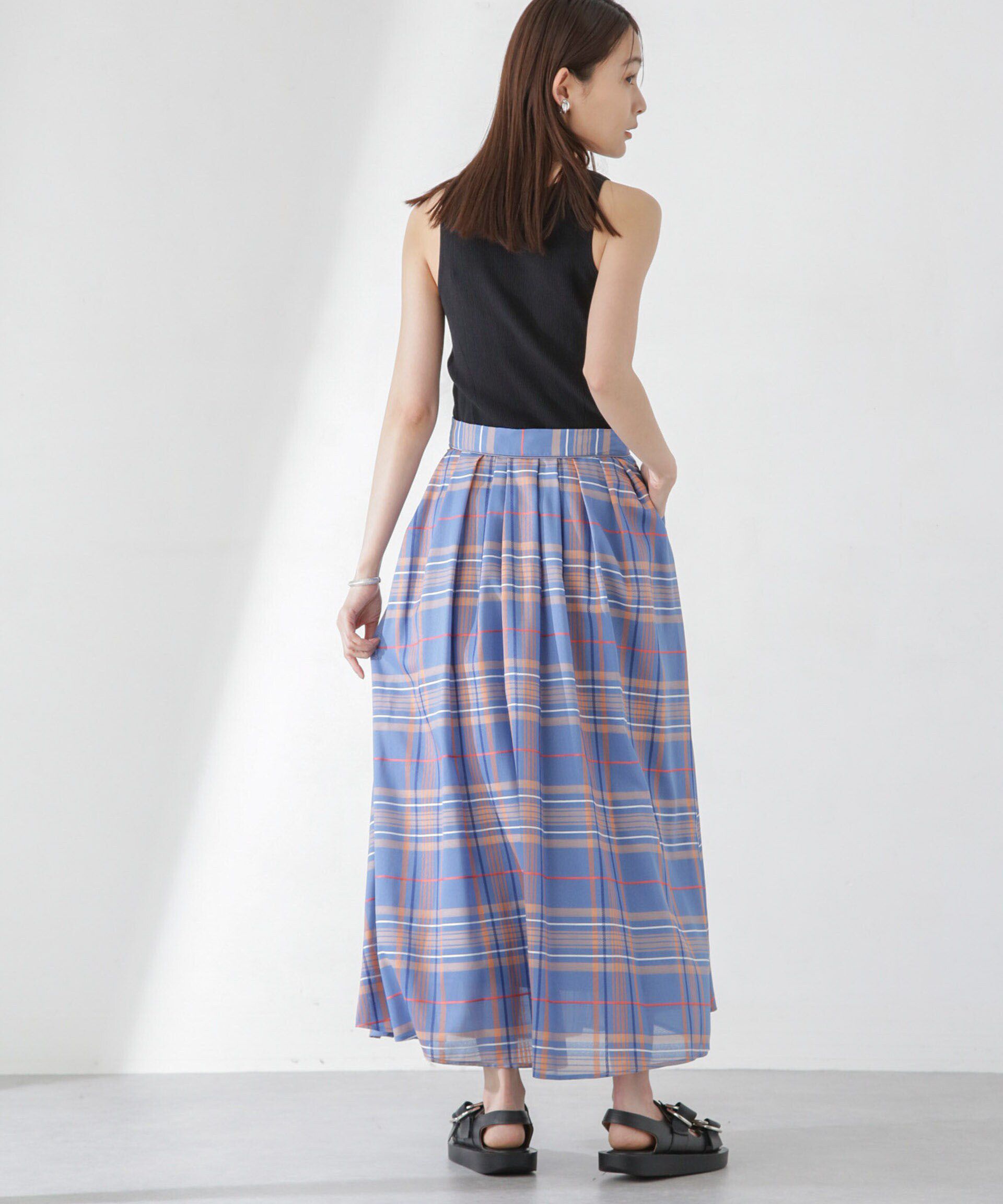 nano･universe「シアーチェックランダムタックスカート」|スカート|