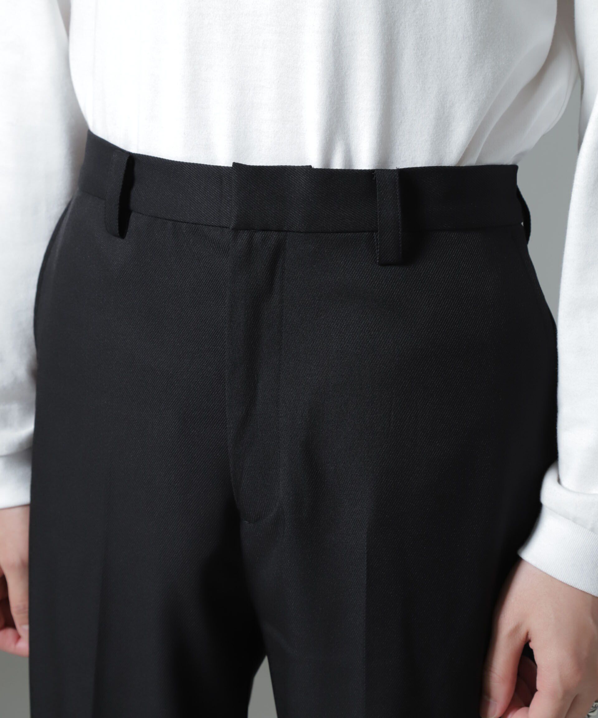 nano･universe「テクノギャバトラウザーズ」|チノ|