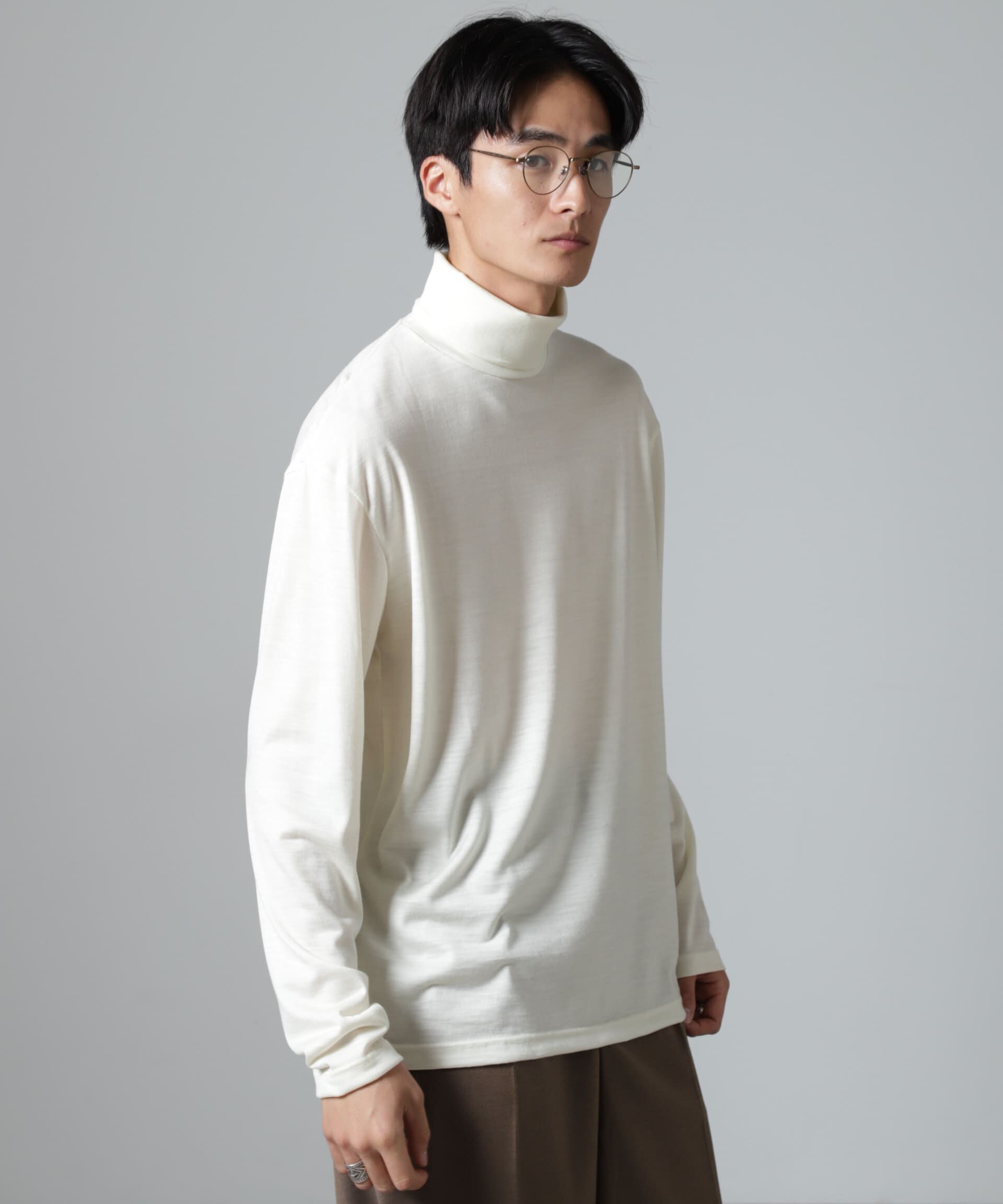 nano･universe「「100%ウォッシャブルウール」タートルネック」|Tシャツ・カットソー|オフホワイト1