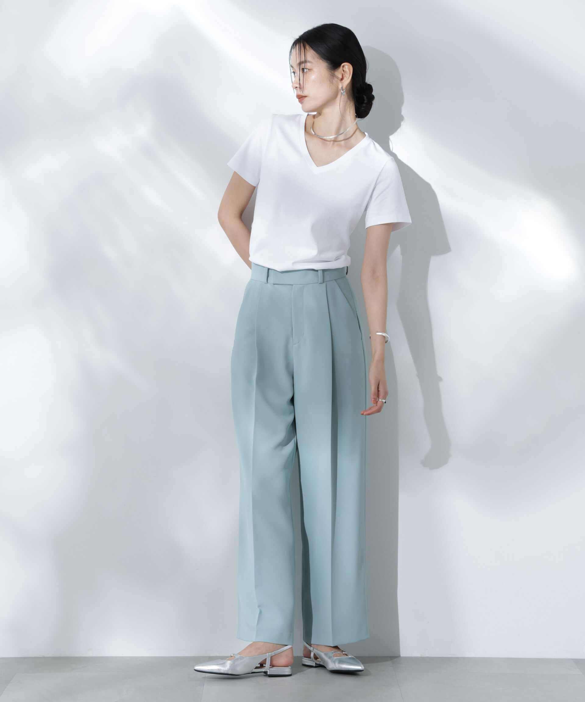 nano･universe「Anti Soaked(R) 汗染み防止VネックTシャツ」|Tシャツ・カットソー|