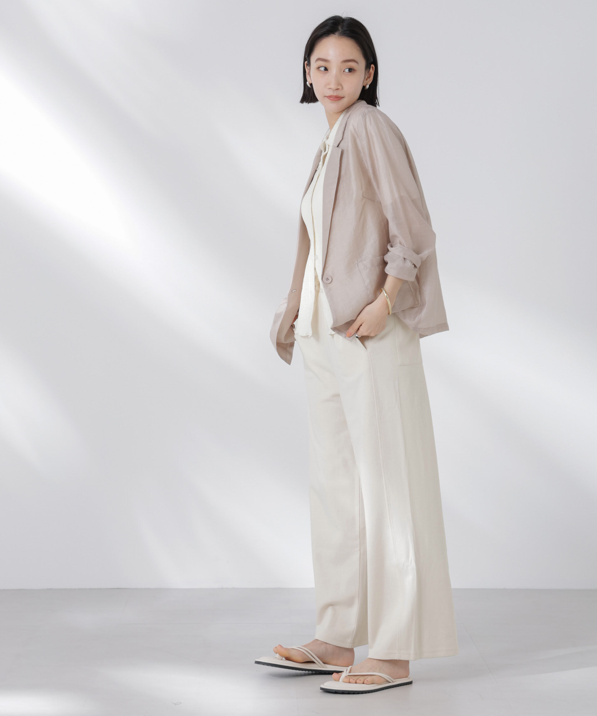 nano･universe「ダンボールカットワイドパンツ」|チノ|