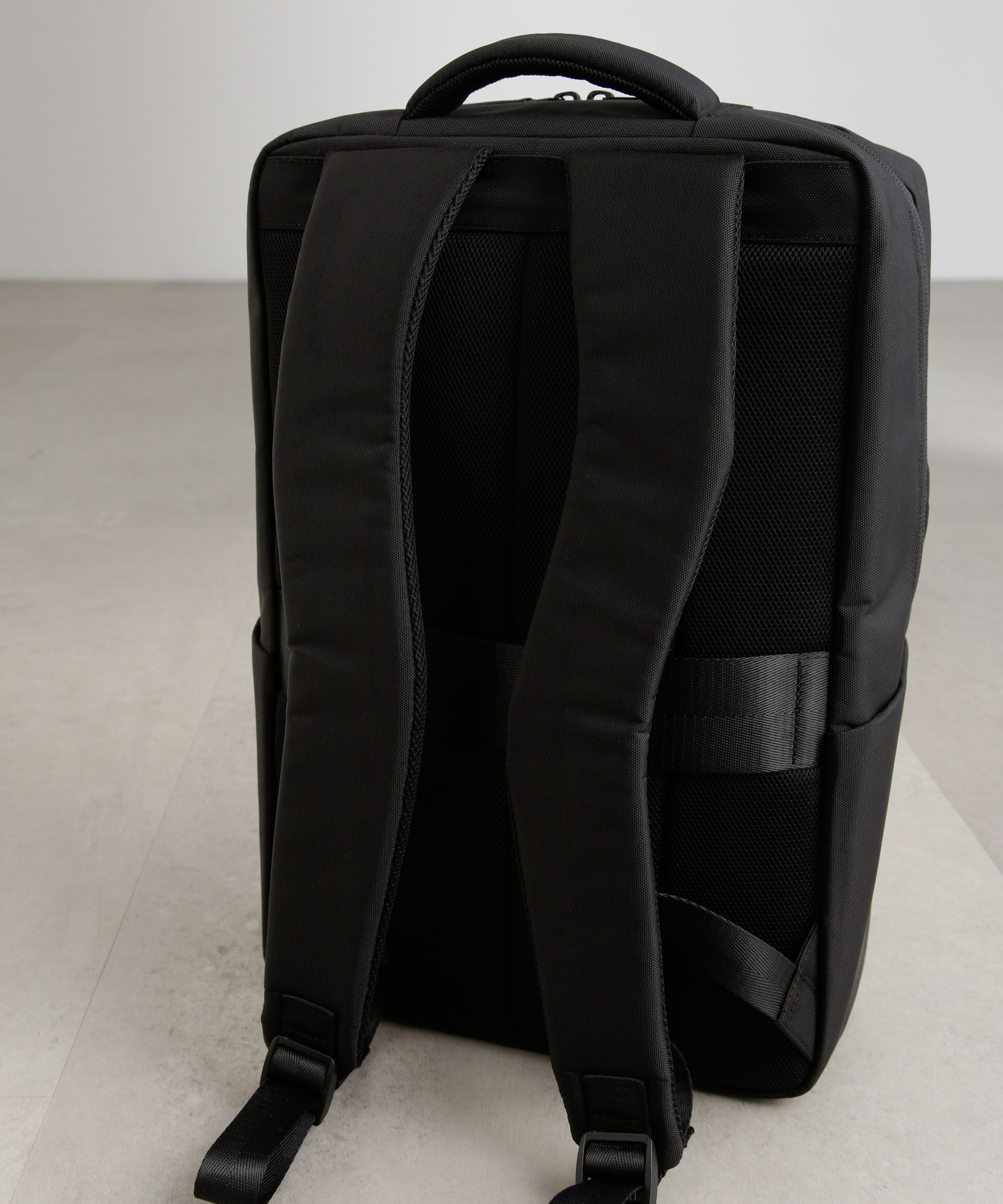  「マルチビジネスバックパック」|リュック|