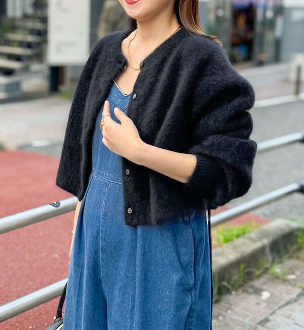 NOLLEY'S「《手洗い可能》《アンサンブル対応》プレミアムヘアリークロップドクルーネックカーディガン」|カーディガン|ブラック