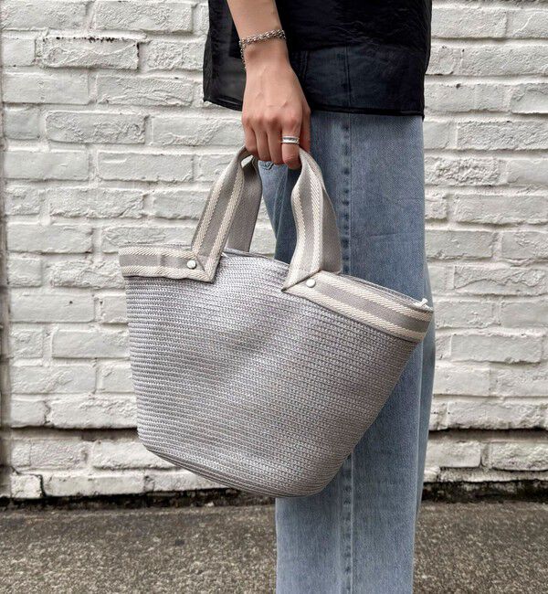 fredy emue「ラインテープブレードバッグ」|かごバッグ|ライトグレー