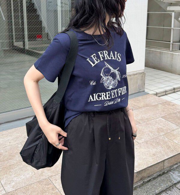 fredy emue「LemonコンパクトグラフィックTシャツ」|Tシャツ・カットソー|ネイビー