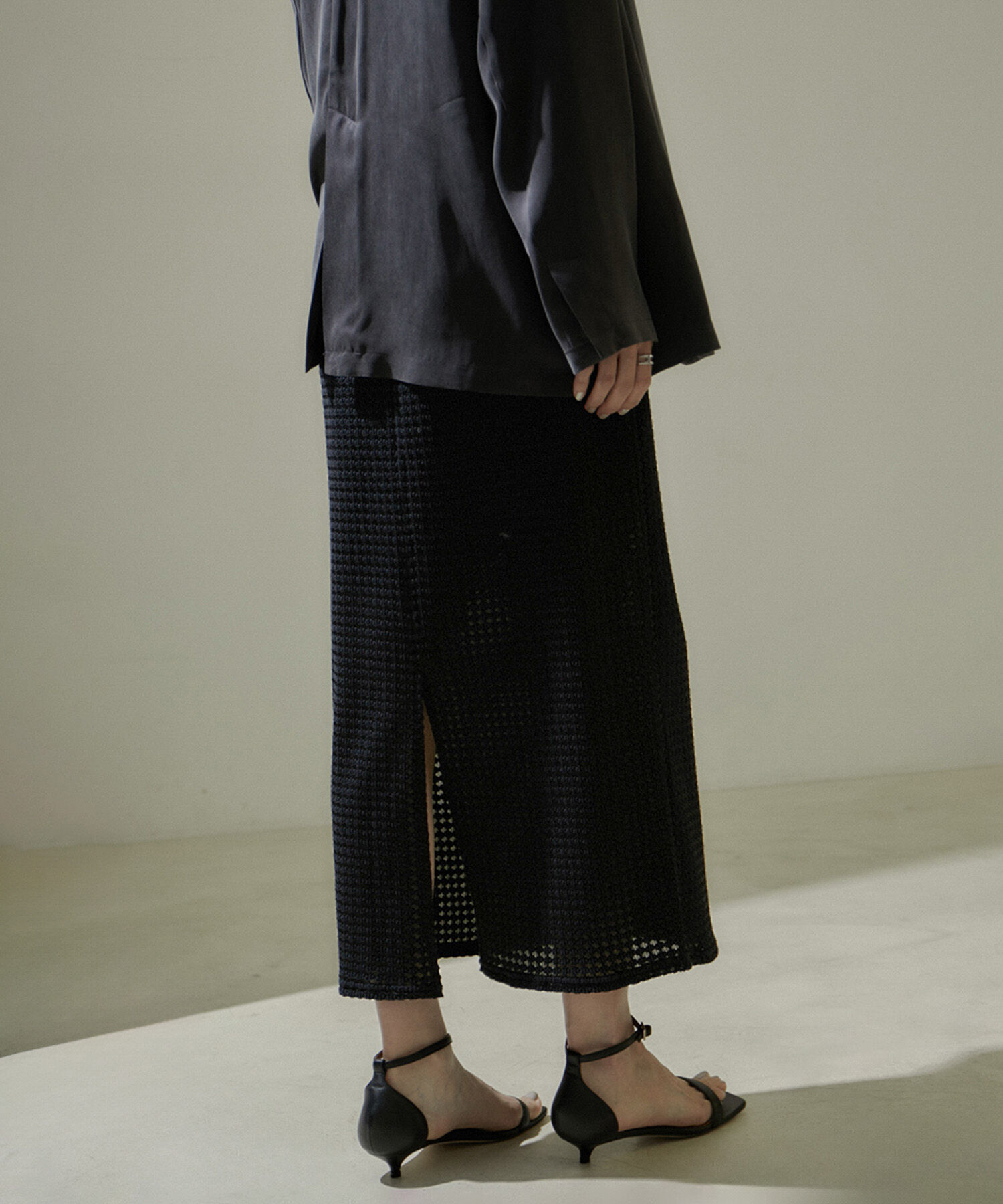 SALON adam et rope'「KINANシャーリングジャガードタイトスカート【セットアップ対応・洗える】」|スカート|ブラック(01)