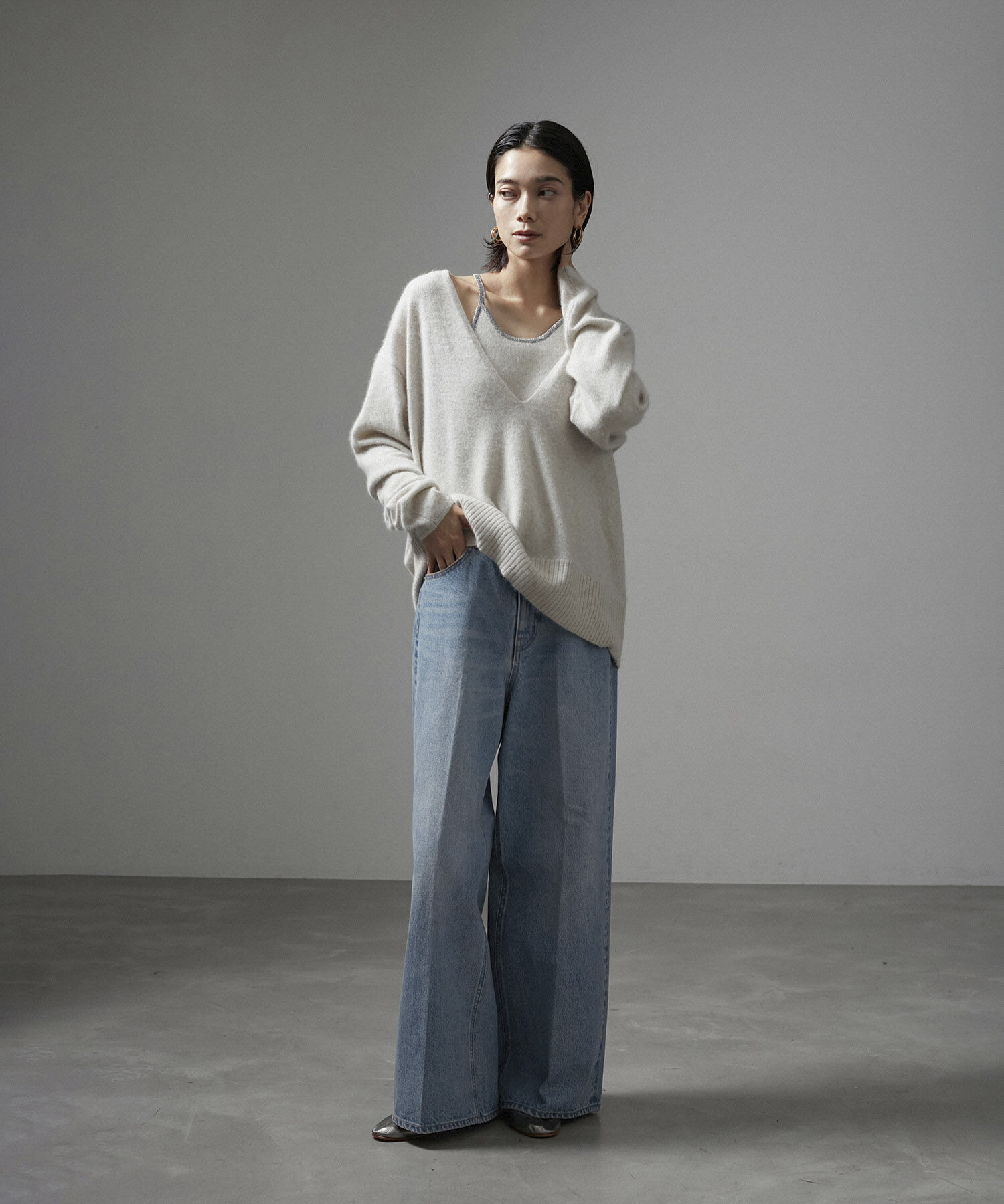 SALON adam et rope'「センタープレスバギーデニム」|デニム|