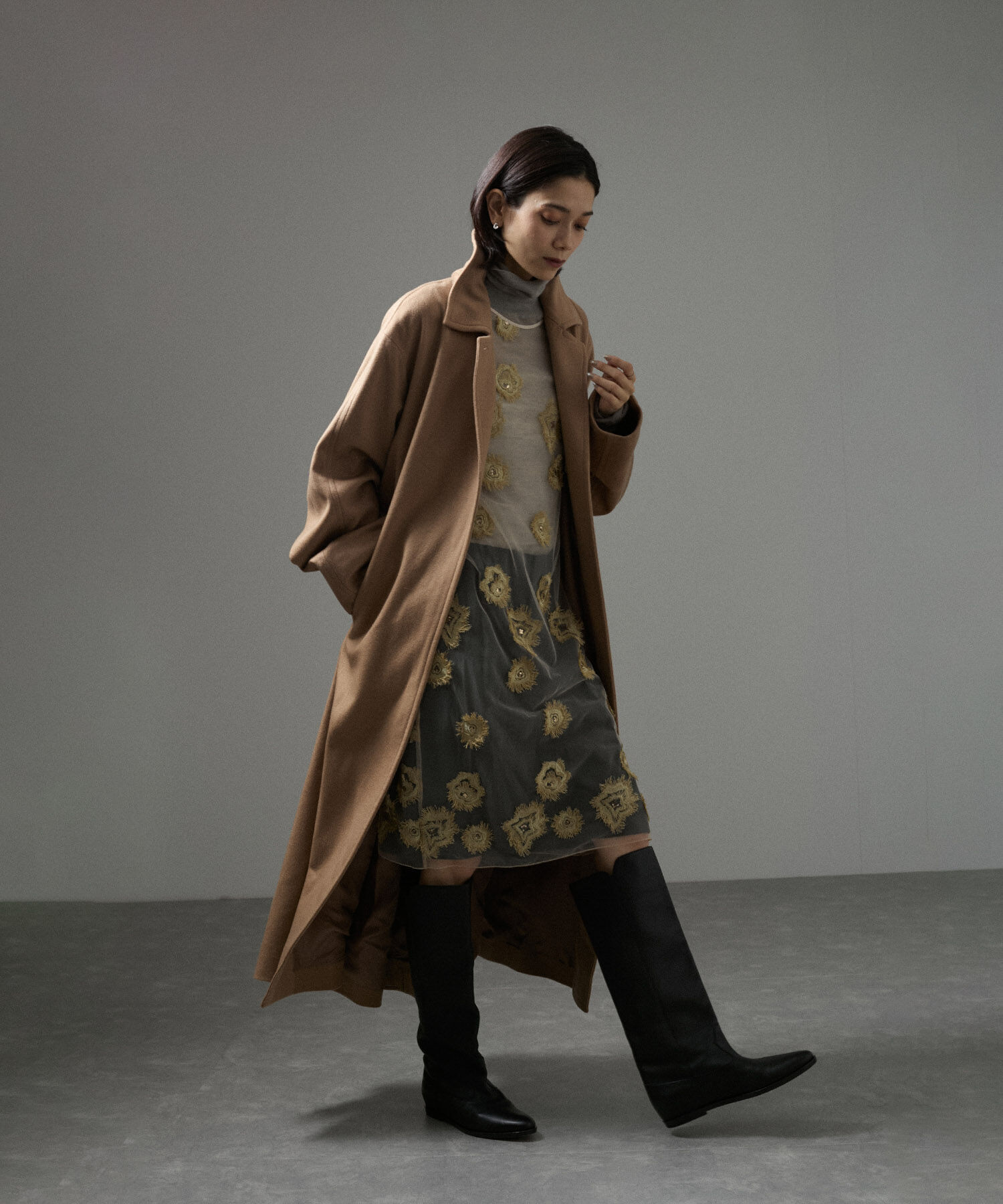 SALON adam et rope'「【前後2WAY】フラワーエンブロイダリーシアージャンパースカート」|ワンピース|