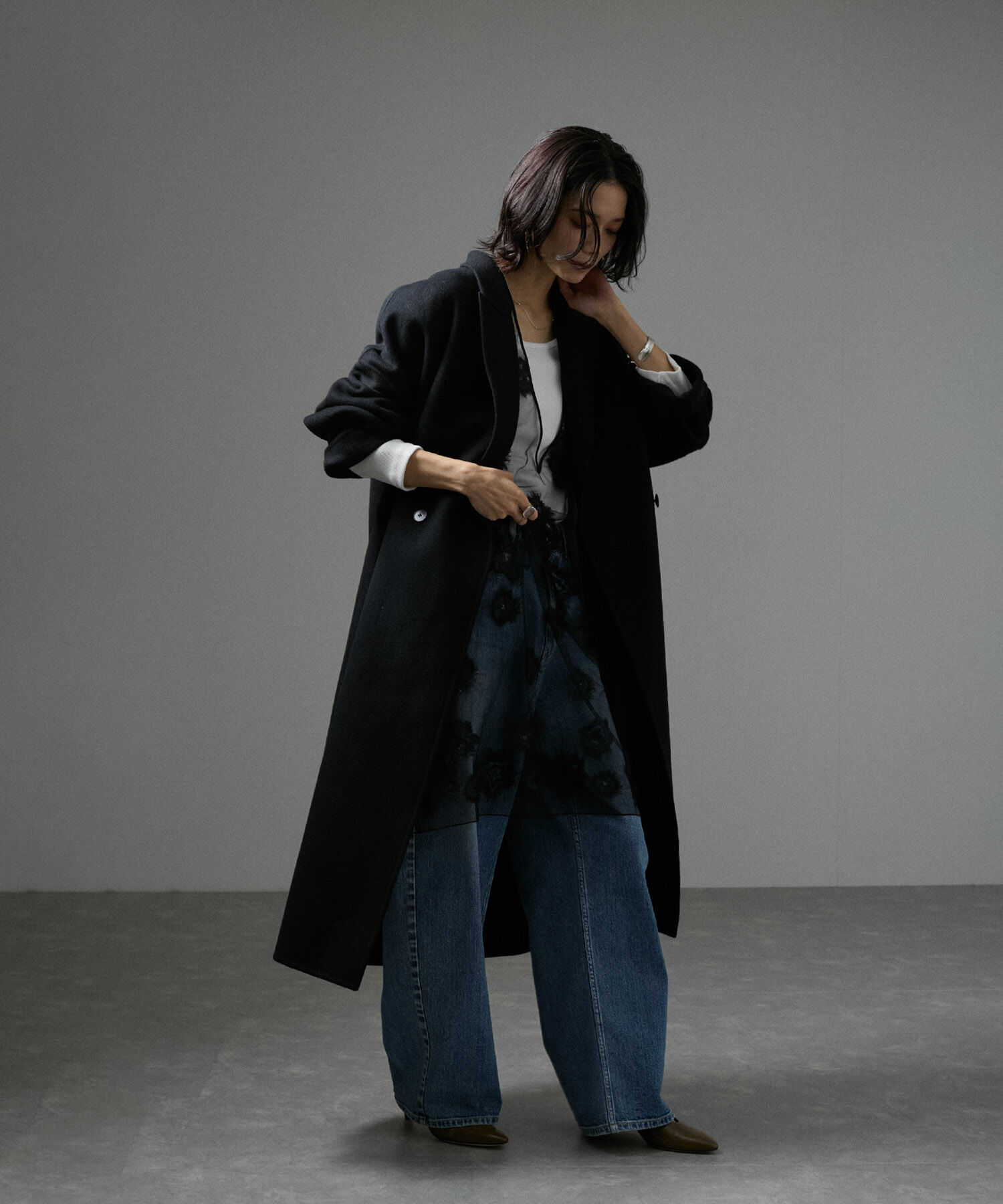 SALON adam et rope'「【前後2WAY】フラワーエンブロイダリーシアージャンパースカート」|ワンピース|