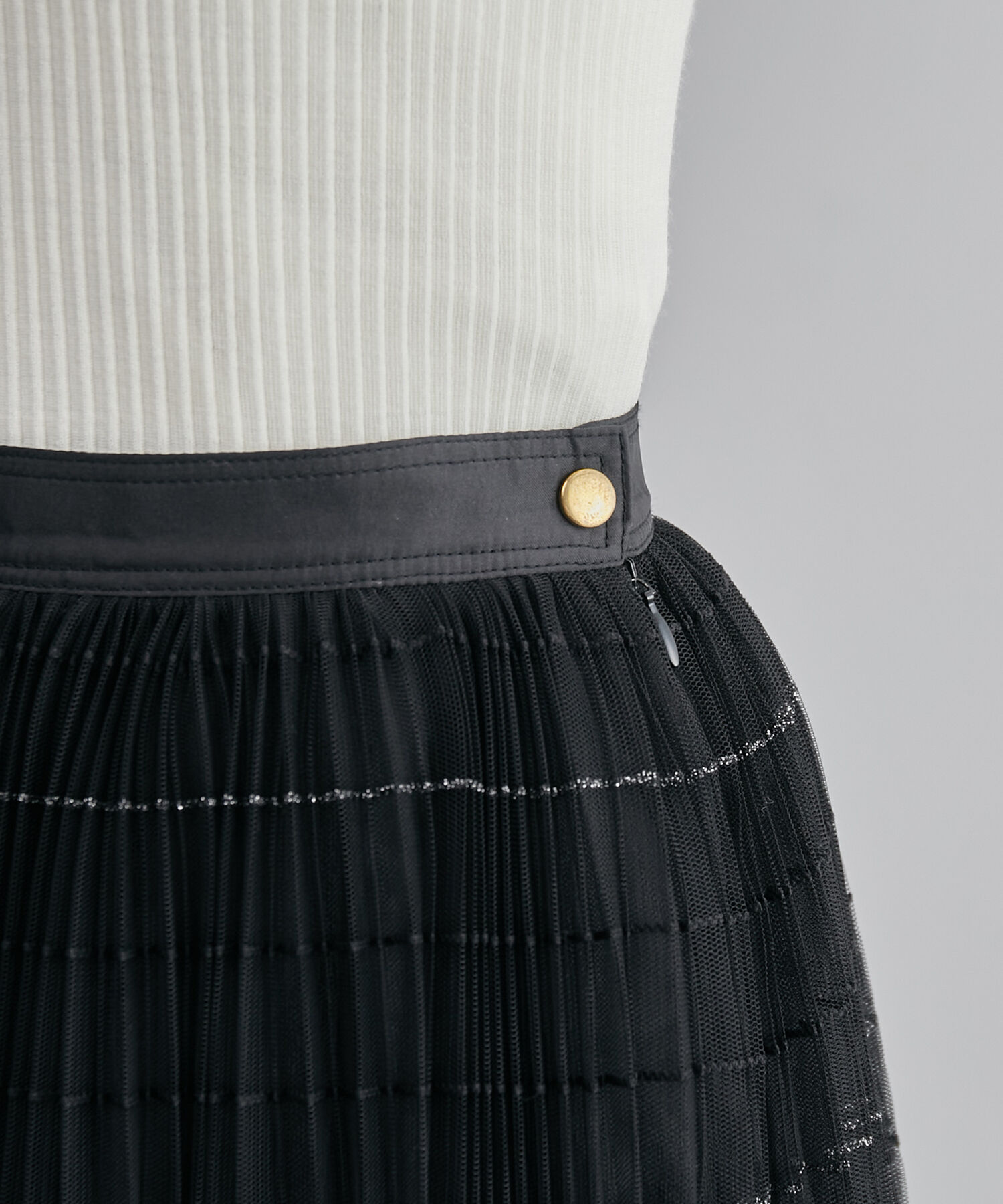 ROPE「【ドラマ着用】アコーディオンプリーツスカート（ラメボーダー&times;チュール/フラワープリント）」|スカート|