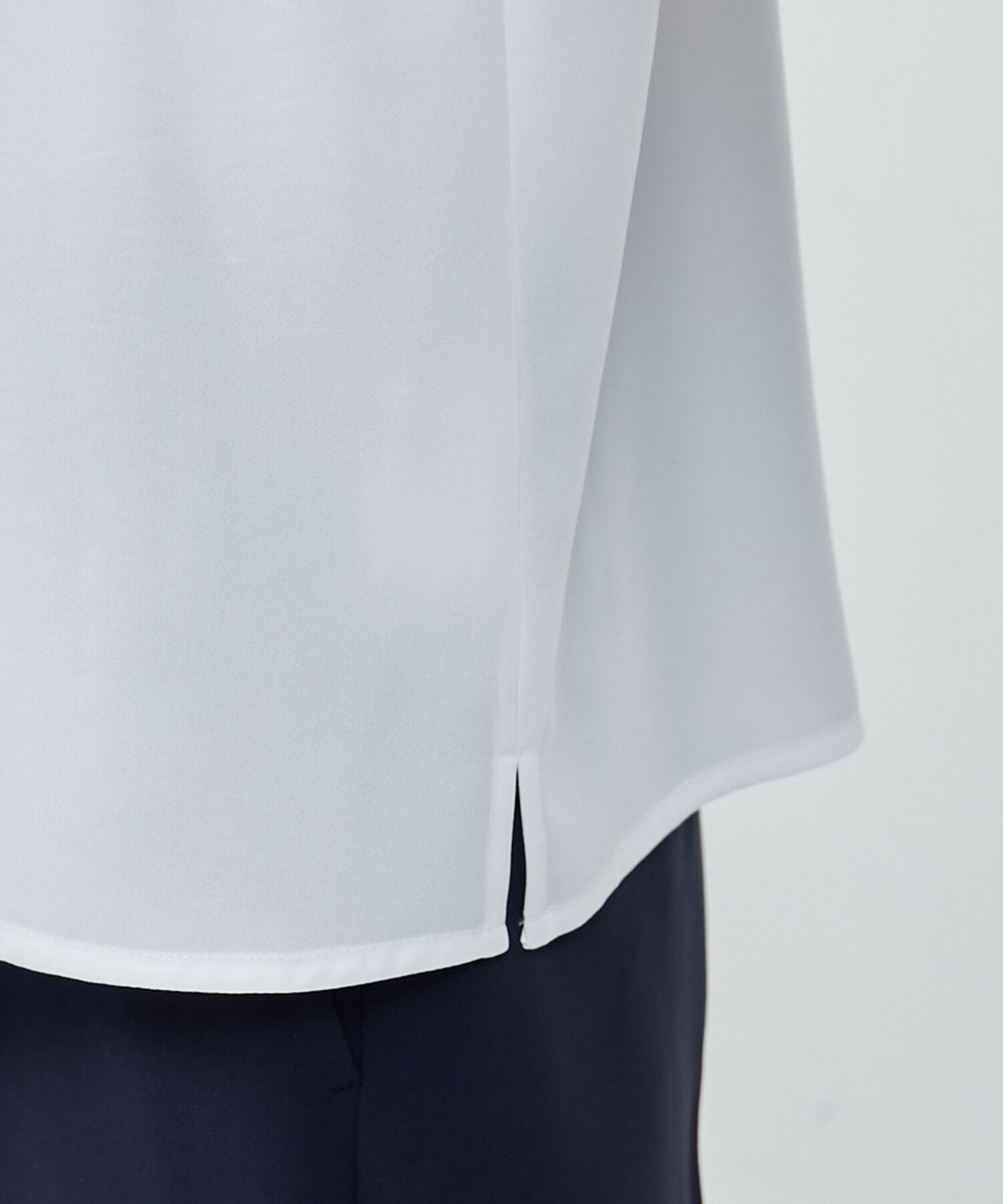 ROPE「トリアセテート フロントタックブラウス【セレモニー/通勤対応】【洗える】」|シャツ・ブラウス|