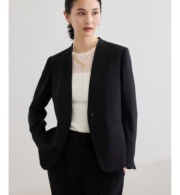 ROPE「トリアセバックサテン ジャケット【オフィス/通勤/セットアップ対応】/洗える」|ノーカラージャケット|ブラック(01)