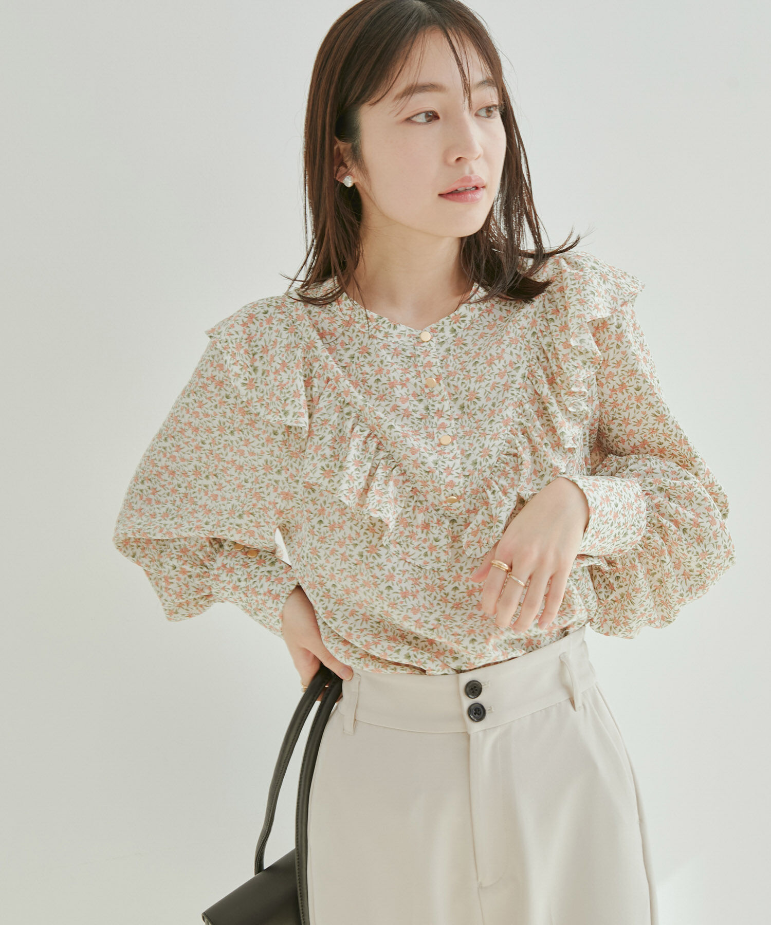 vis-a-vis「【WEB限定】【前後2WAY】花柄＆無地フリルブラウス」|シャツ・ブラウス|