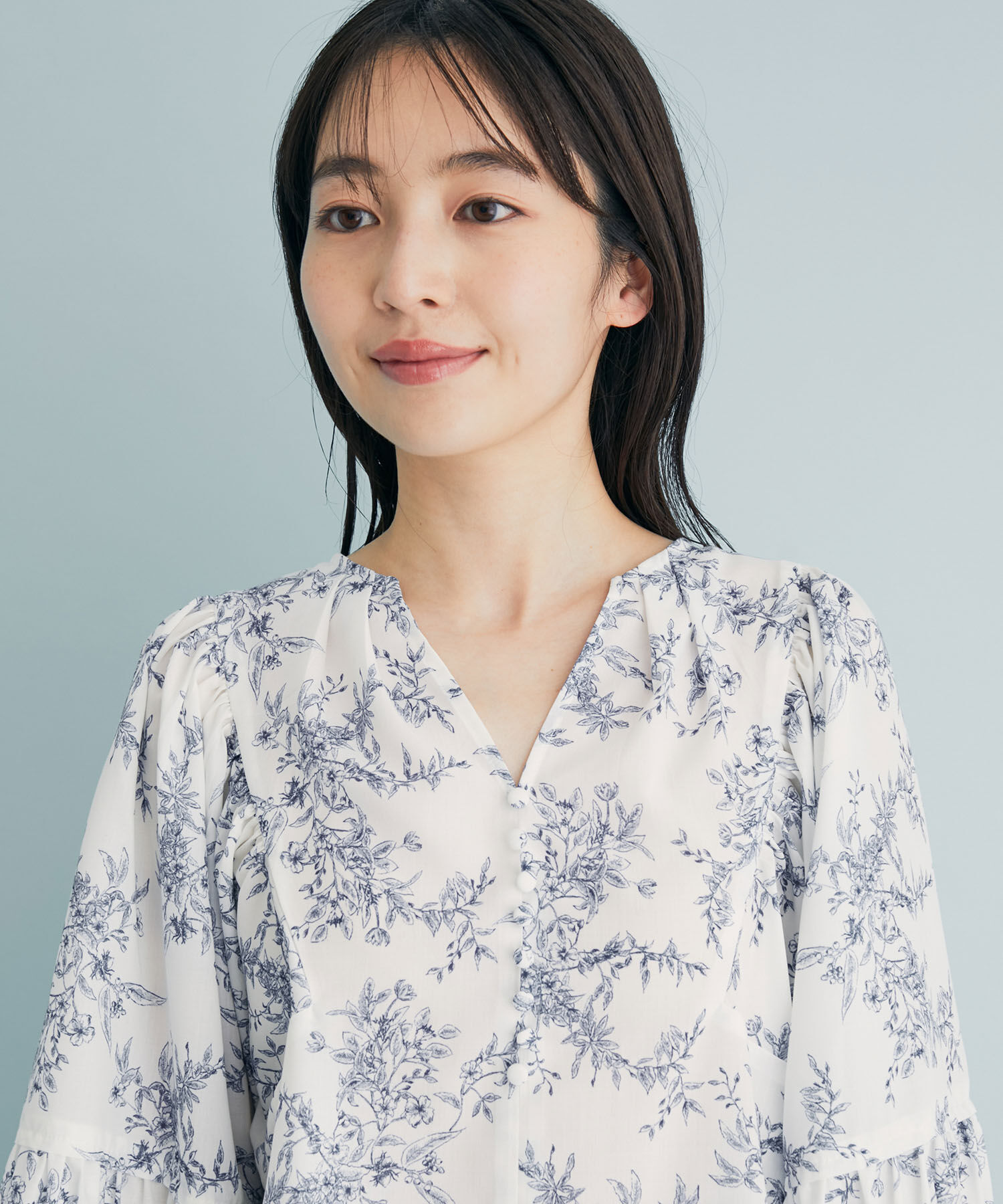 VIS「無地/柄デザインスリーブブラウス」|シャツ・ブラウス|