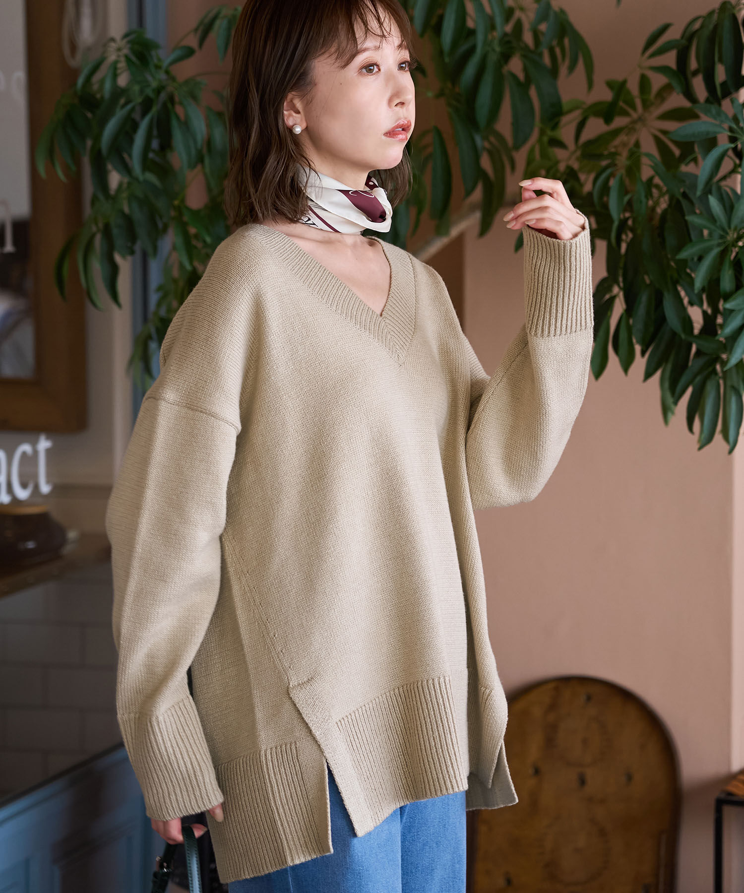 Rope&rsquo;Picnic「【WEB限定】ミドルゲージVネックニットプルオーバー/帯電防止・洗濯機OK」|ニット・セーター|