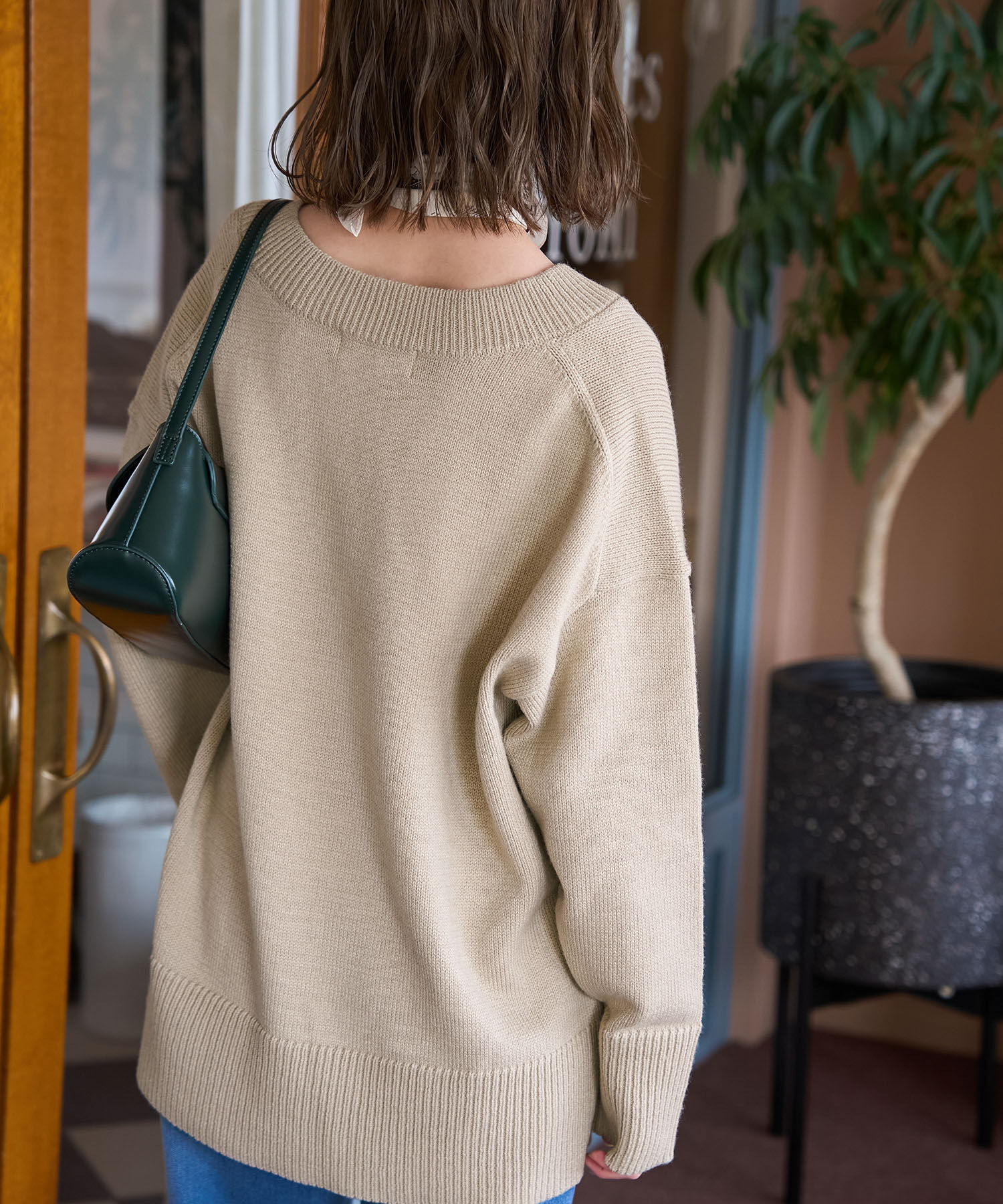 Rope&rsquo;Picnic「【WEB限定】ミドルゲージVネックニットプルオーバー/帯電防止・洗濯機OK」|ニット・セーター|