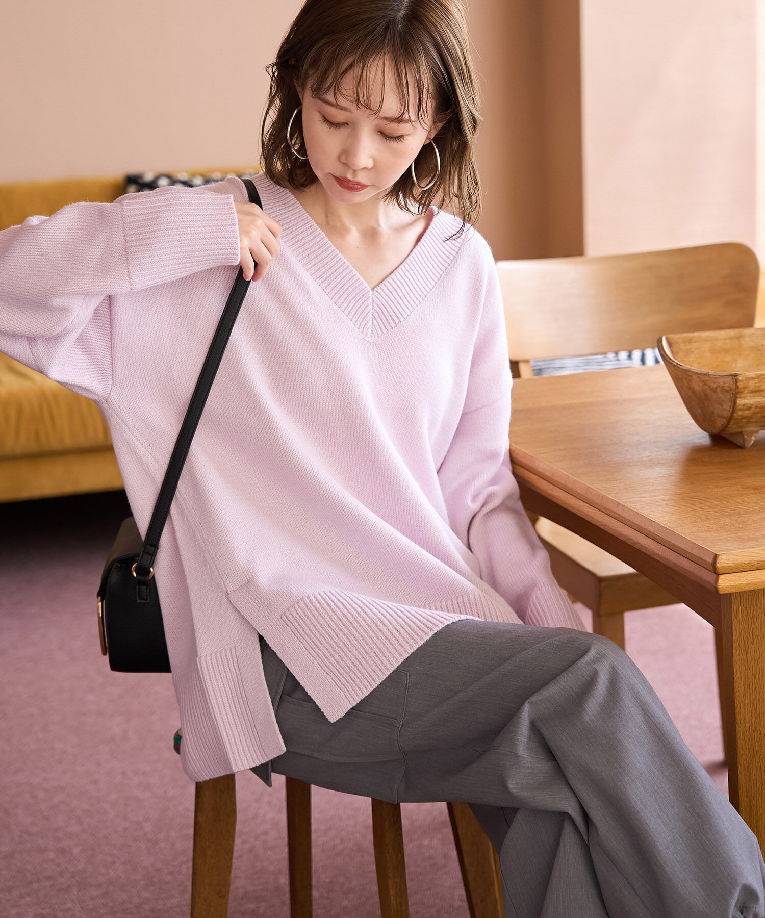 Rope&rsquo;Picnic「【WEB限定】ミドルゲージVネックニットプルオーバー/帯電防止・洗濯機OK」|ニット・セーター|