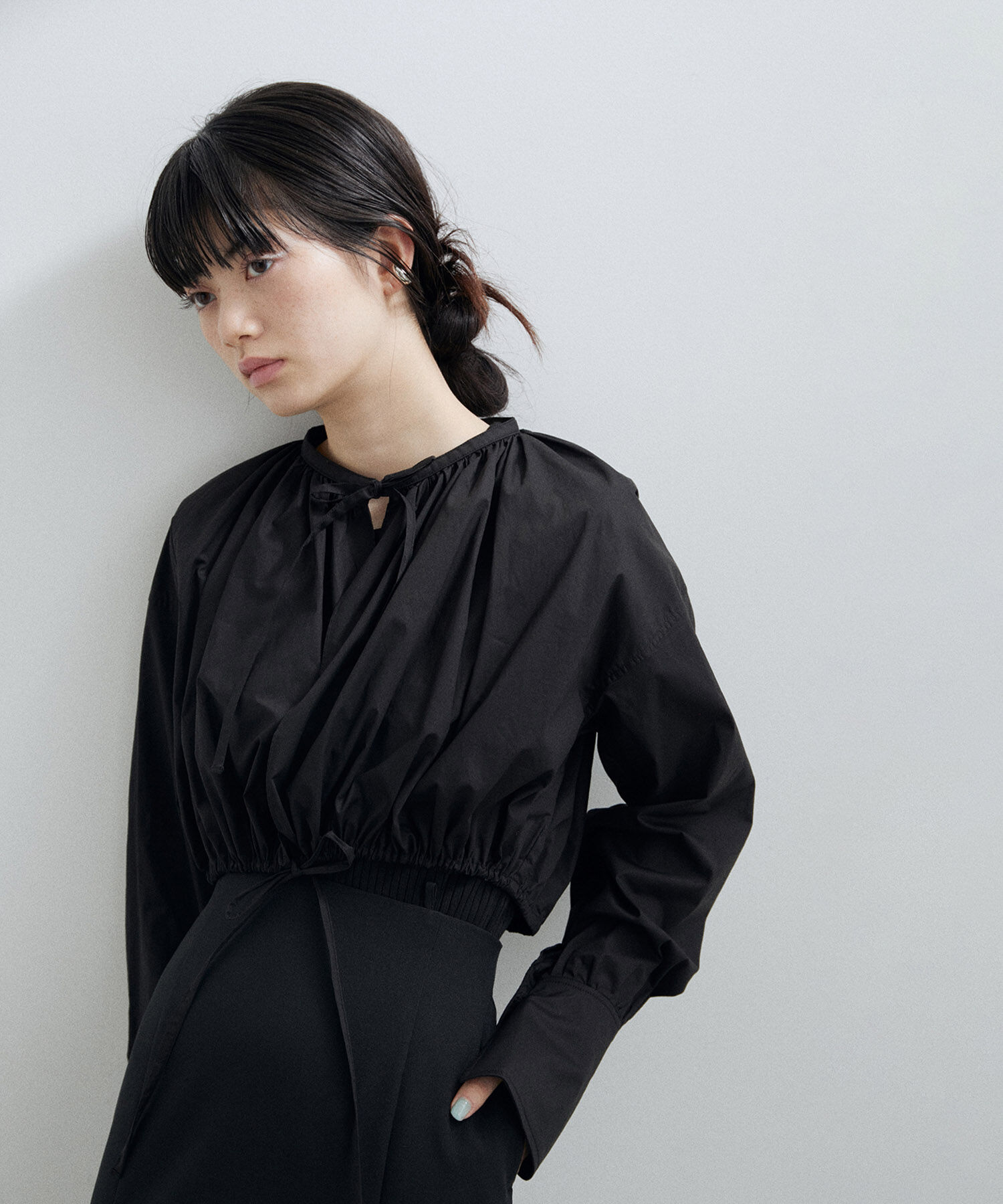 ADAM ET ROPE'「〈SETアイテム〉シャツボレロセットプルオーバー」|その他|ブラック(01)