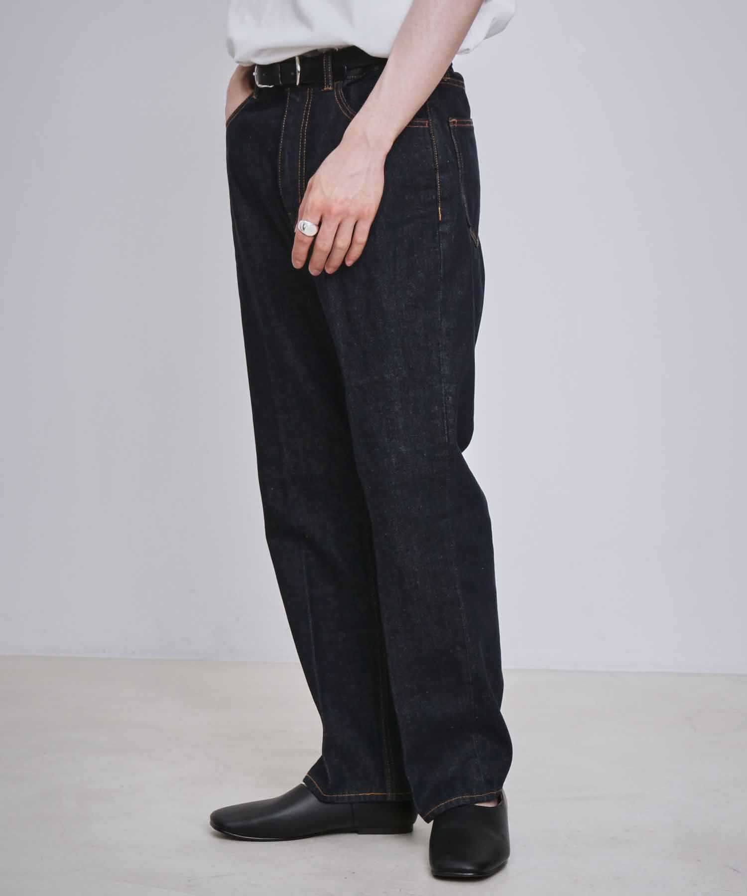 ADAM ET ROPE'「【コットンUSA】デニム センタークリース スラックス / サステナブル / セットアップ対応」|デニム|