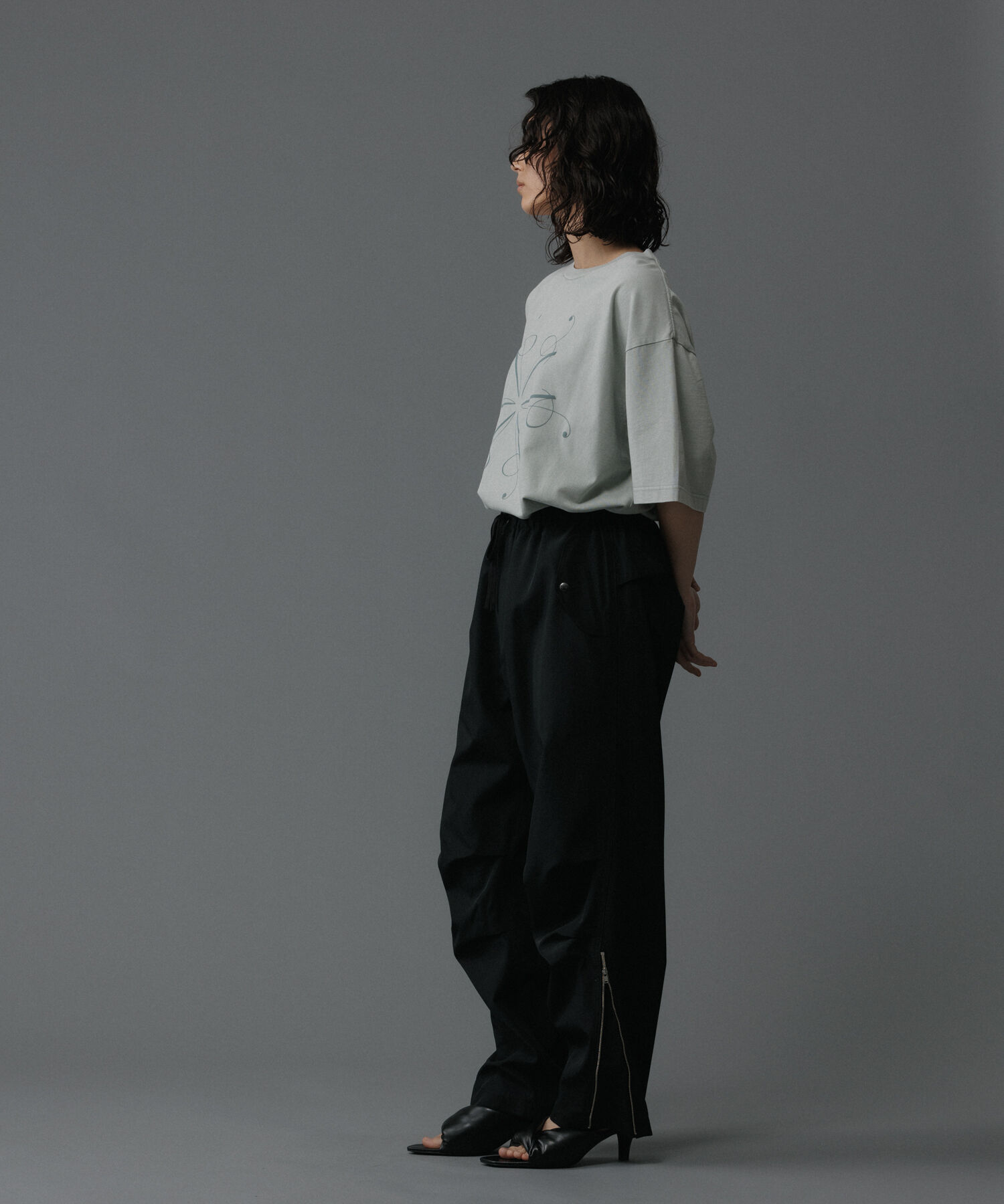 ADAM ET ROPE'「【NIKKE/ニッケ】撥水タフタ ドローストリング ワイド トラック パンツ / セットアップ対応 / UNISEX」|その他|