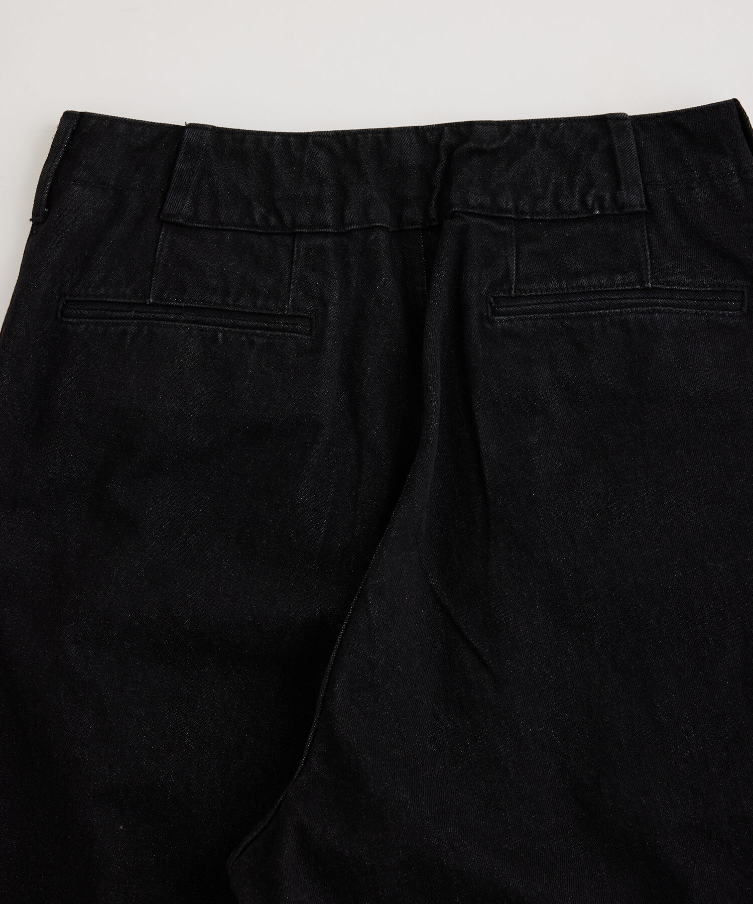 ADAM ET ROPE'「《定番》【コットンUSA】デニム 3タック ワイド スラックス / サステナブル / セットアップ対応」|デニム|