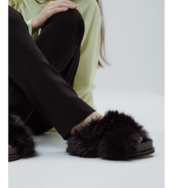 ADAM ET ROPE'「ボリュームファーサンダル」|サンダル|