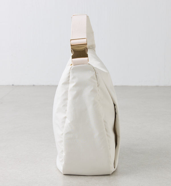  「【軽量320g！ショルダー長さ調整可/A4対応】ナイロンテープショルダーバッグ」|トートバッグ|