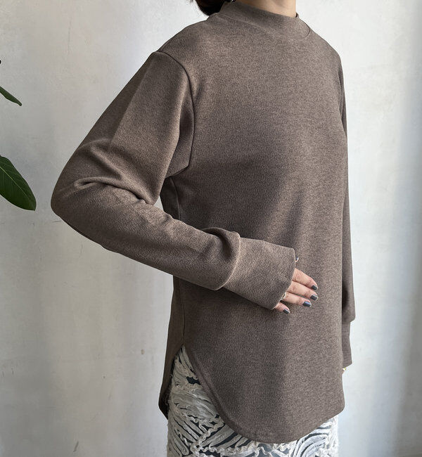  「【WEB限定】裾ラウンドカットトップス」|Tシャツ・カットソー|