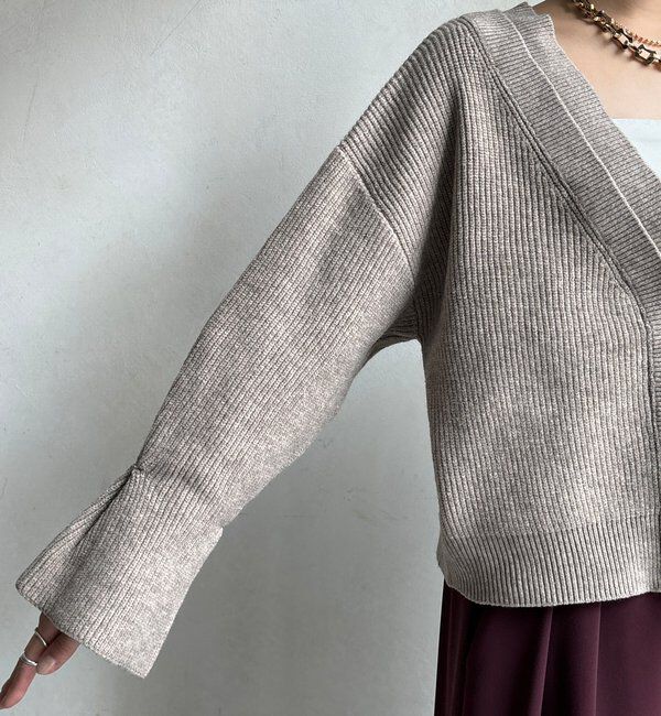  「【WEB限定】レイヤードリブVネックカーディガン」|カーディガン|