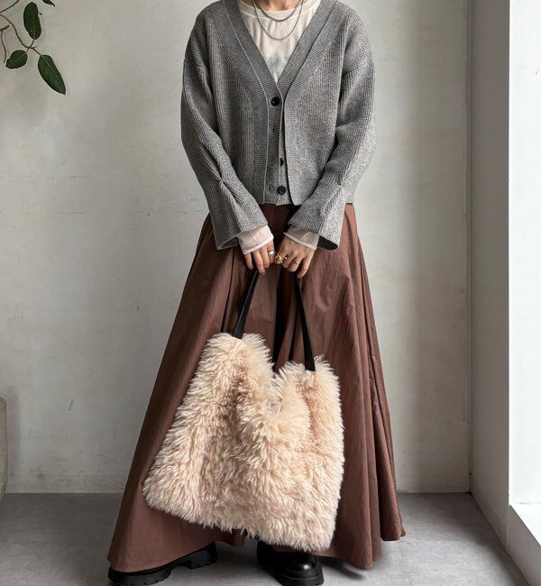  「【WEB限定】レイヤードリブVネックカーディガン」|カーディガン|