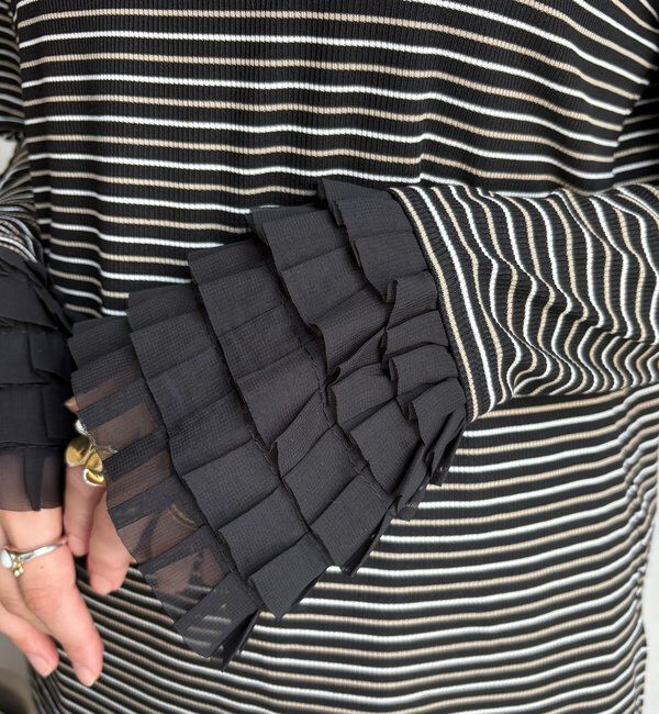  「袖フリルトップス」|Tシャツ・カットソー|