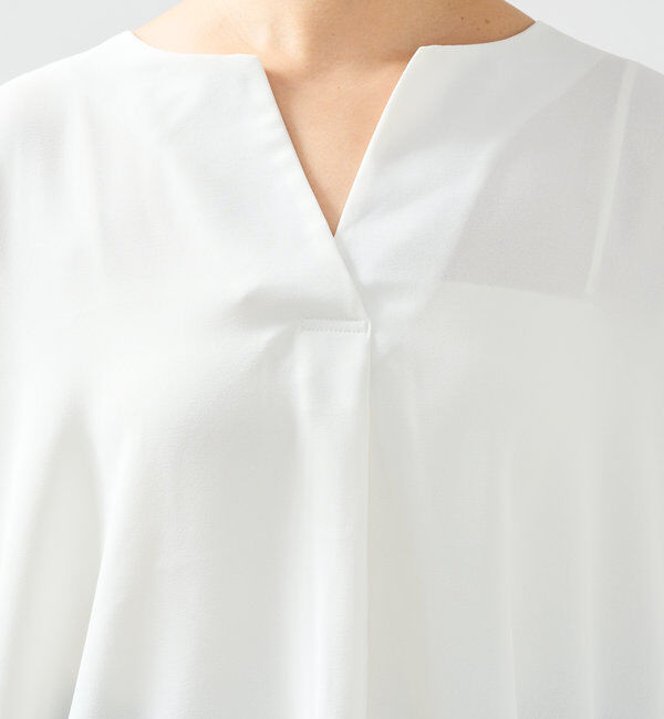  「Vネックライトジョーゼット半袖T」|Tシャツ・カットソー|