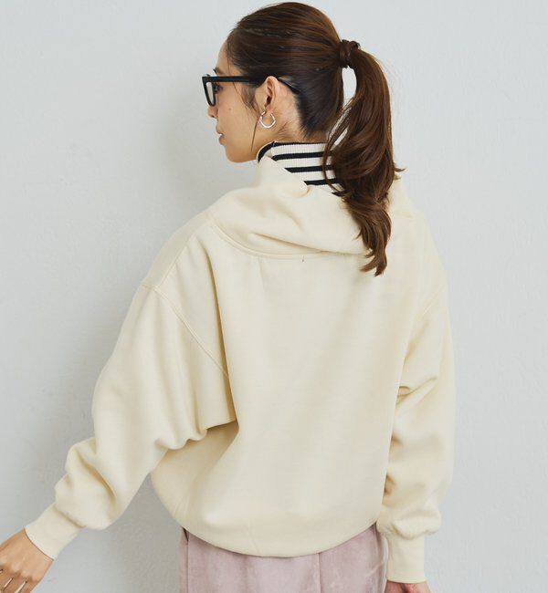  「《大人カジュアルに》裏毛ロゴデザインネックプルオーバー」|Tシャツ・カットソー|