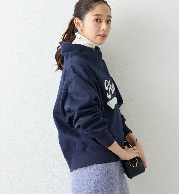  「《大人カジュアルに》裏毛ロゴデザインネックプルオーバー」|Tシャツ・カットソー|