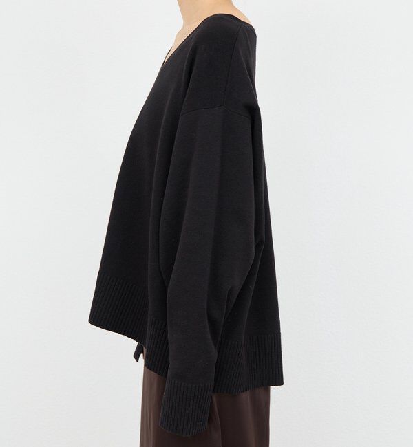  「【CHIKAコラボ】【着やせ&times;時短おしゃれ】タイ付き総針Vネックニット」|ニット・セーター|