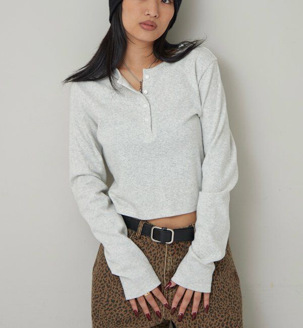  「【WEB限定】ヘンリーネックショートトップス」|Tシャツ・カットソー|