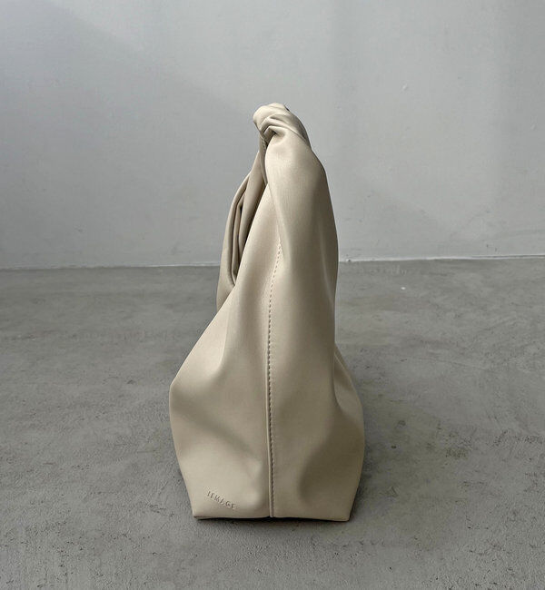  「【見た目以上の収納力！デイリー使いに◎】ツイストバッグ」|トートバッグ|