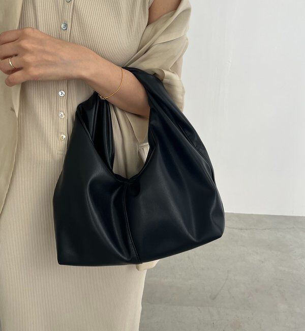  「【見た目以上の収納力！デイリー使いに◎】ツイストバッグ」|トートバッグ|