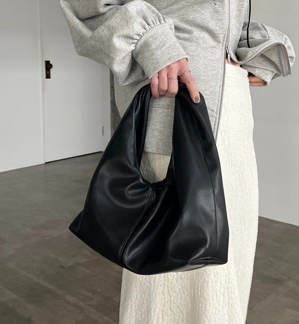  「【見た目以上の収納力！デイリー使いに◎】ツイストバッグ」|トートバッグ|