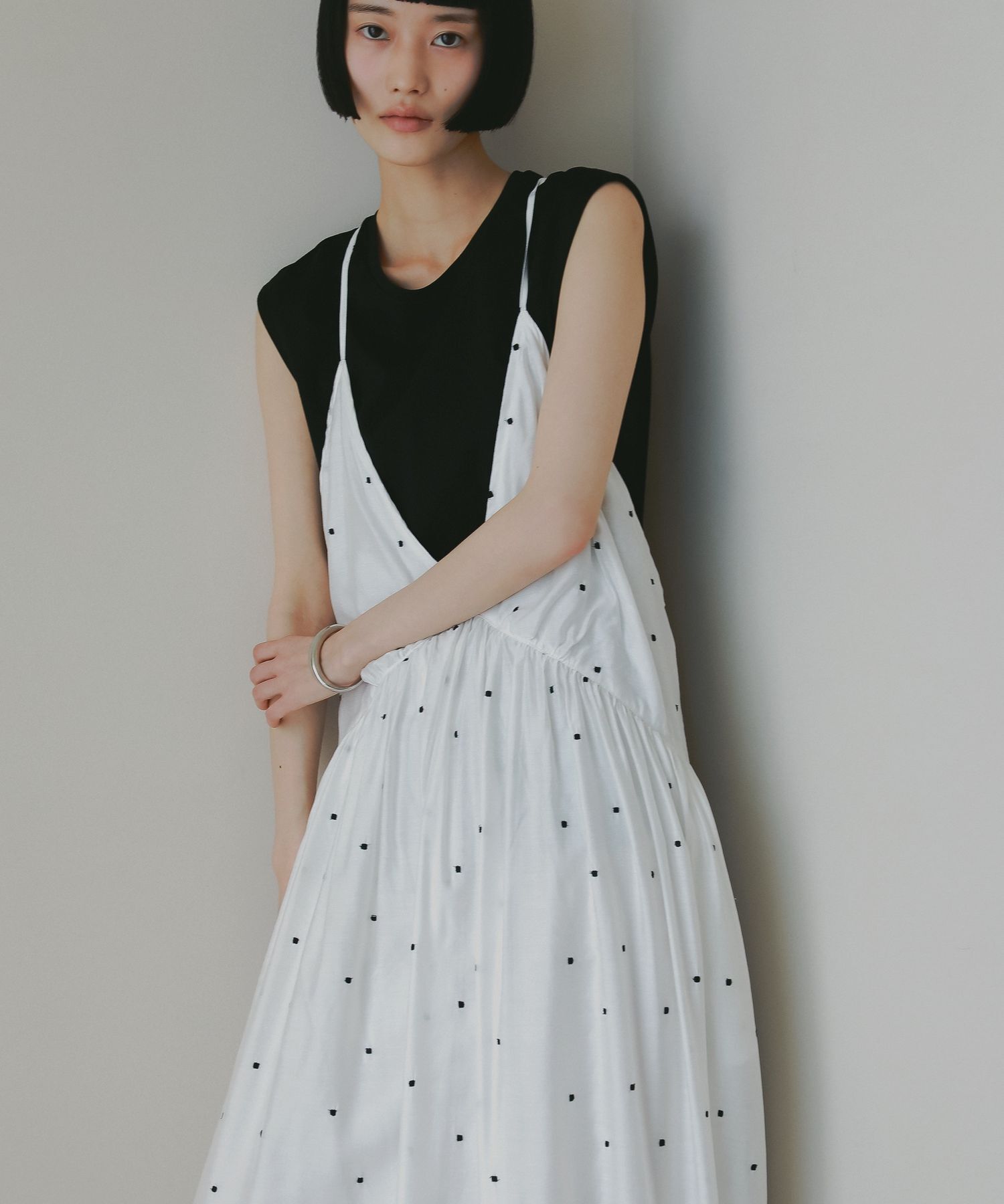 A part by 「ドットシシュウキャミワンピース」|ワンピース|オフホワイト