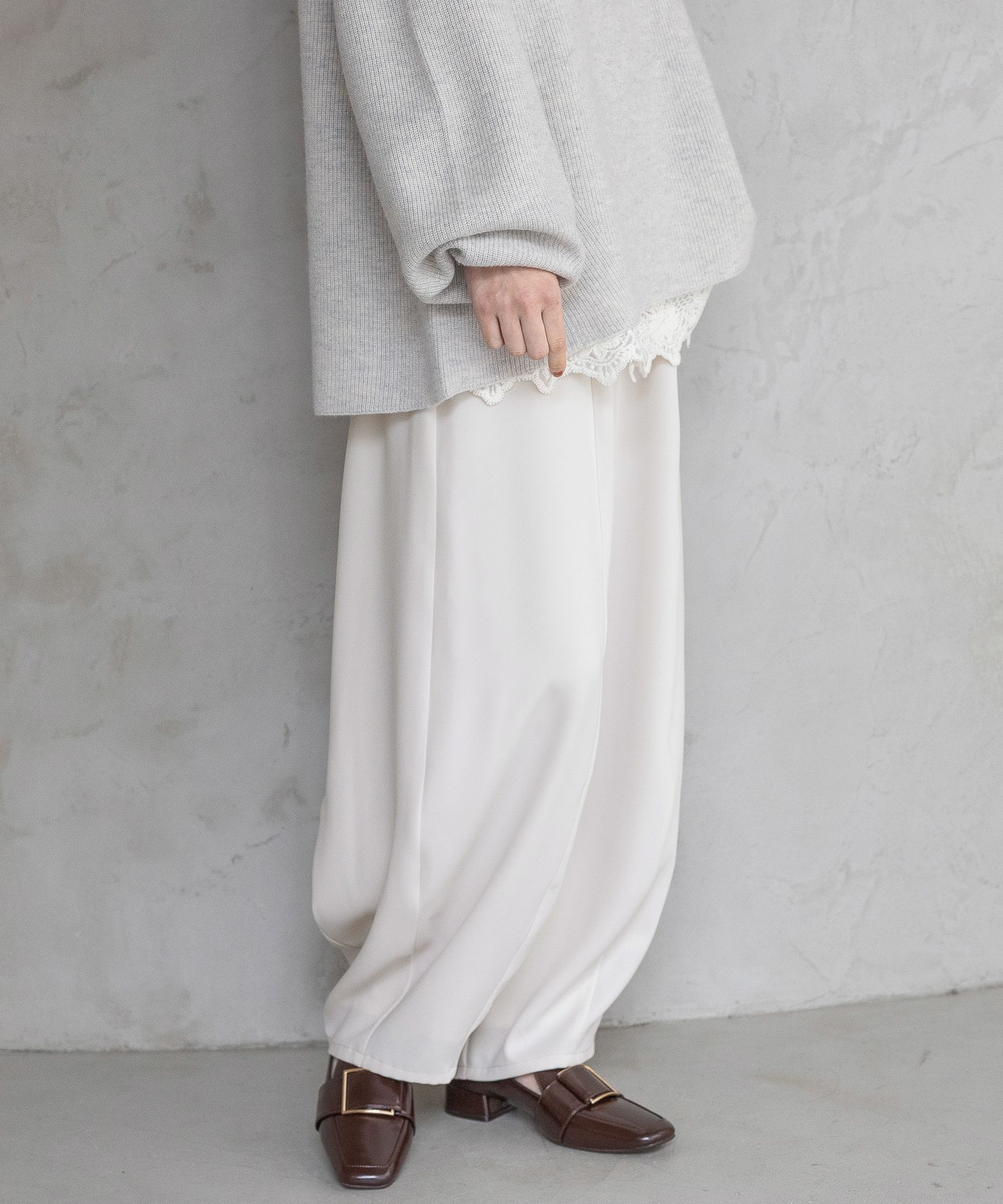 A part by 「【Sサイズ展開】イージーコクーンパンツ」|スラックス|