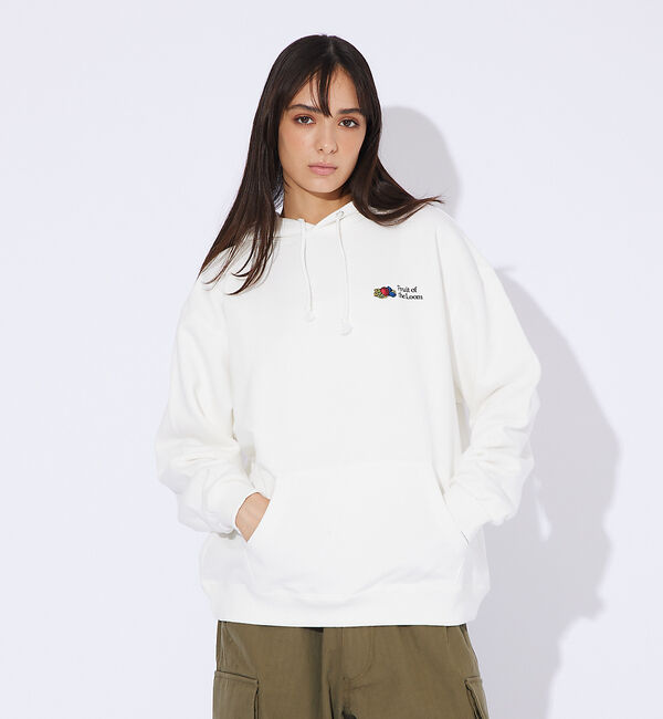 ABAHOUSE「【FRUIT OF THE LOOM/フルーツオブザルーム】クラッシックロゴワン」|パーカー|ホワイト