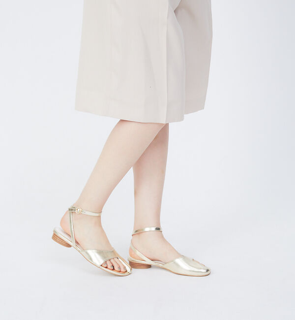 AU BANNISTER「【LAROUTE】トングサンダル」|サンダル|